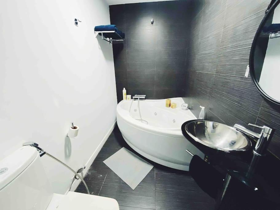 Precioso Apartamento Con Banera Hidromasaje Sopelana Exterior foto